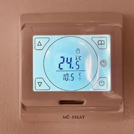 Сasa de vacaciones Tiny House Fleesensee Mit Eigenem Garten Und Nur Wenige Meter Vom Seeufer *