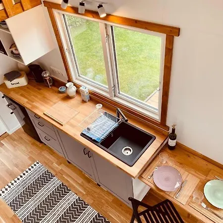 Tiny House Fleesensee Mit Eigenem Garten Und Nur Wenige Meter Vom Seeufer Göhren-Lebbin