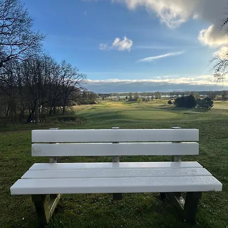 Tiny House Fleesensee Mit Eigenem Garten Und Nur Wenige Meter Vom Seeufer *